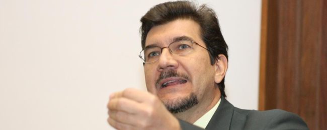 Pedro Kemp denuncia casos de assédio moral em MS