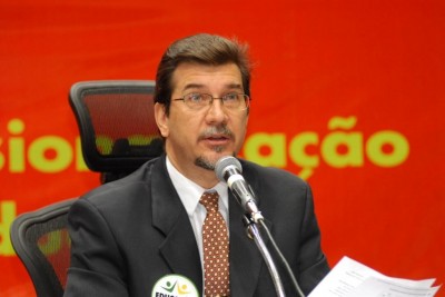 Com Kemp, Legislativo reforça a luta pela educação pública de qualidade