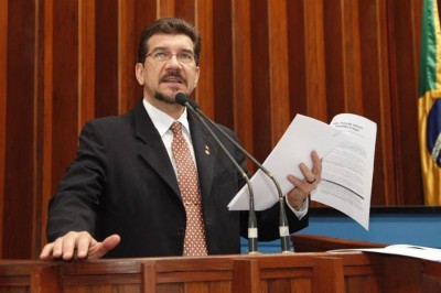 “Considero uma afronta ao MP e ao Denatran o Governo continuar cobrando a taxa de vistoria veicular do Detran. É uma ilegalidade!”