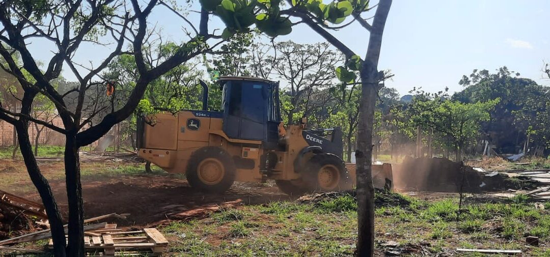 Constituição Federal – Despejo de famílias traz à tona o desrespeito ao direito à moradia digna