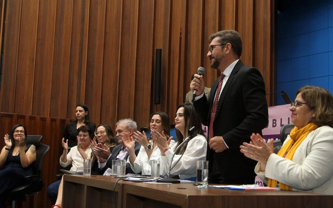 Marcha Nacional contra a Misoginia – Ministra Cida Gonçalves participa de audiência com Pedro Kemp