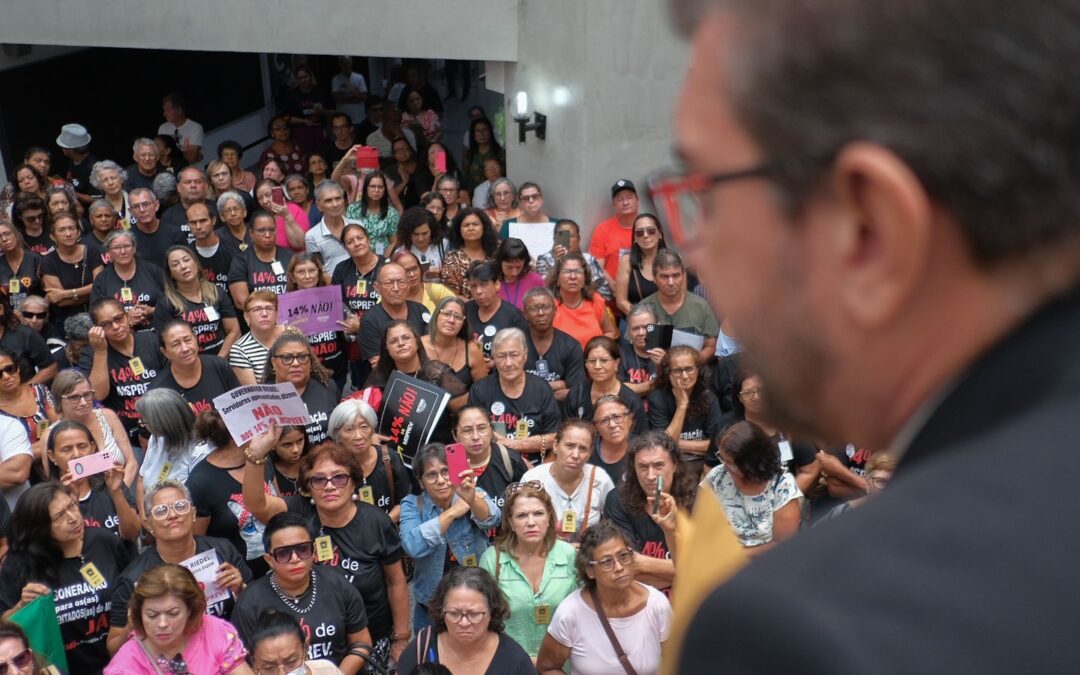 Com apoio de Kemp, aposentados lotam AL no 20° protesto pelo fim do desconto de 14%