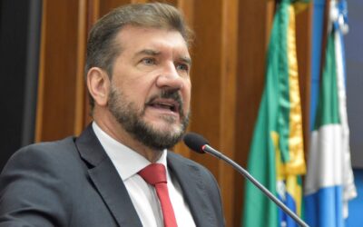 Deputado Pedro Kemp cobra do Governo solução para fila de cirurgias e falta de medicamento para tratamento do câncer no HR