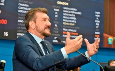 Bolsonaro abandona e chama apoiadores de ‘malucos’ em depoimento ao STF, frisa deputado estadual Pedro Kemp