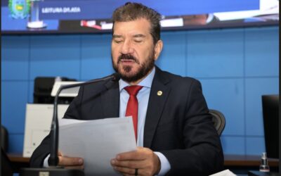 Combustível sobe sem aumento nas refinarias e deputado Pedro Kemp denuncia abuso dos postos