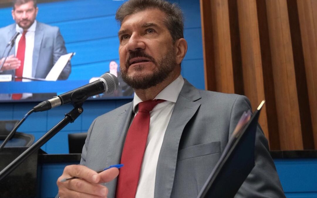 Pedro Kemp repudia “PEC da Escravidão” no Senado e critica Alcolumbre por travar o fim da escala 6×1